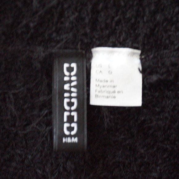 Fuzzy cropped cardigan - Picture 3 of 3